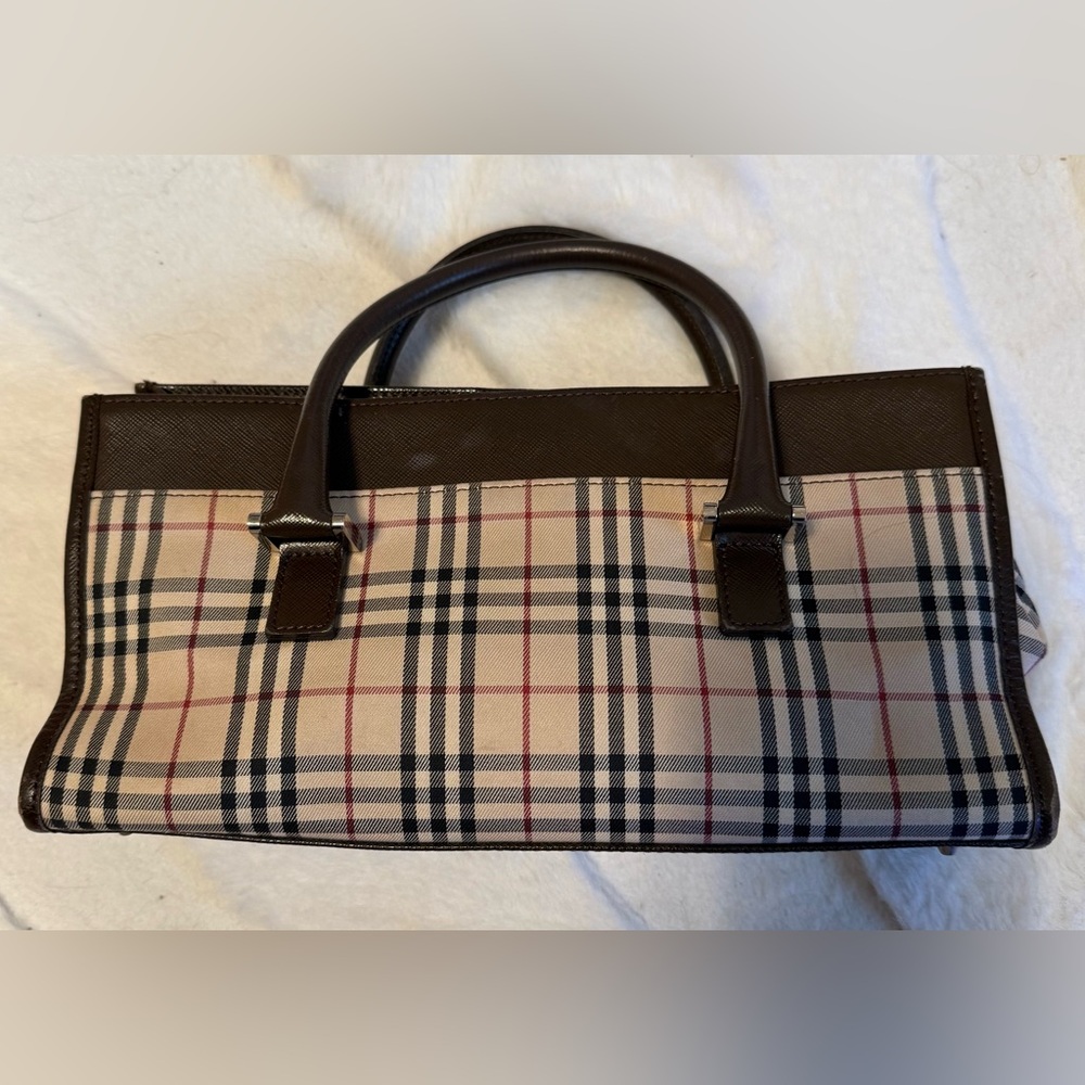 Authentic Burberry Nova Check Pattern Vintage Handbag!